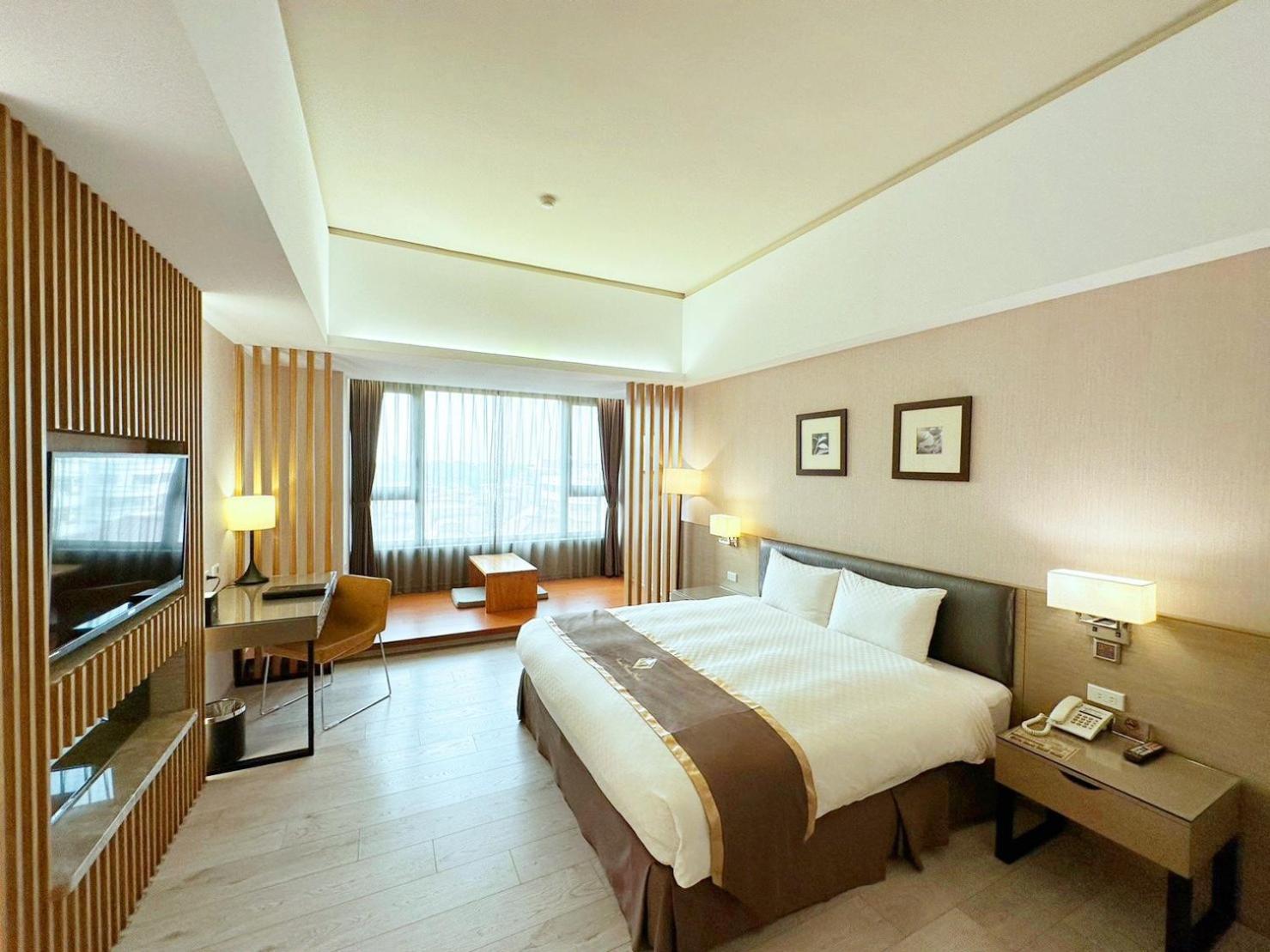 Tsun Huang Hotel Цзяи Номер фото