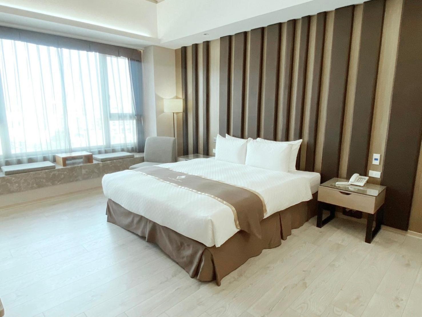 Tsun Huang Hotel Цзяи Номер фото