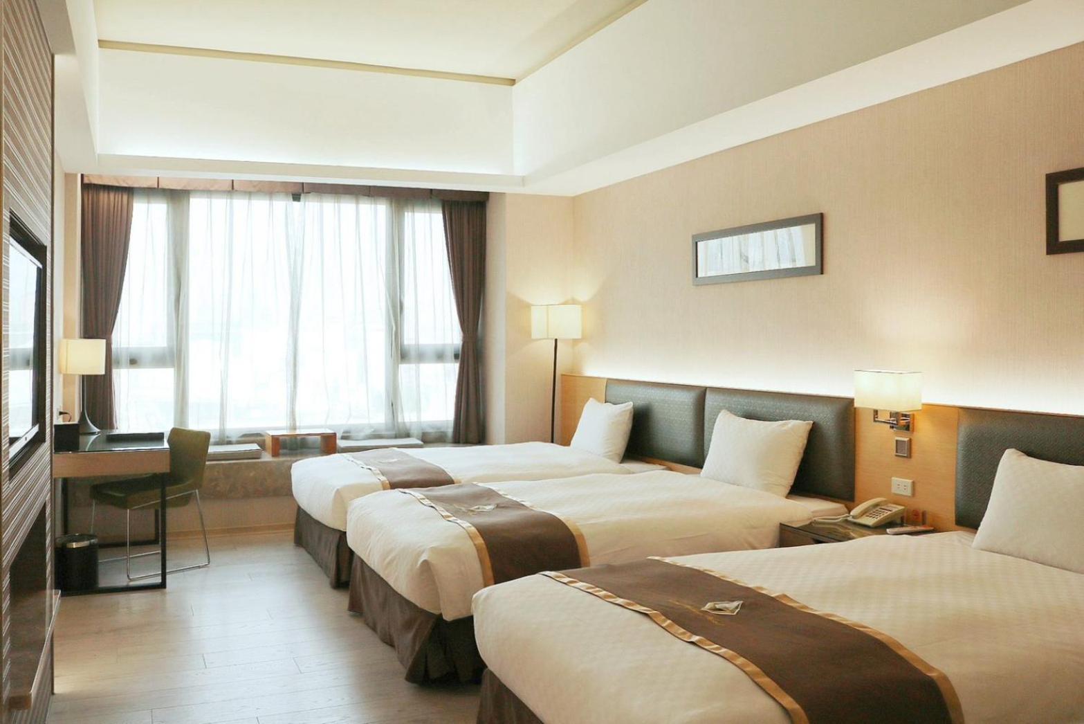 Tsun Huang Hotel Цзяи Номер фото