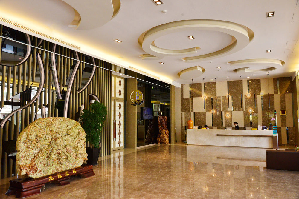 Tsun Huang Hotel Цзяи Экстерьер фото